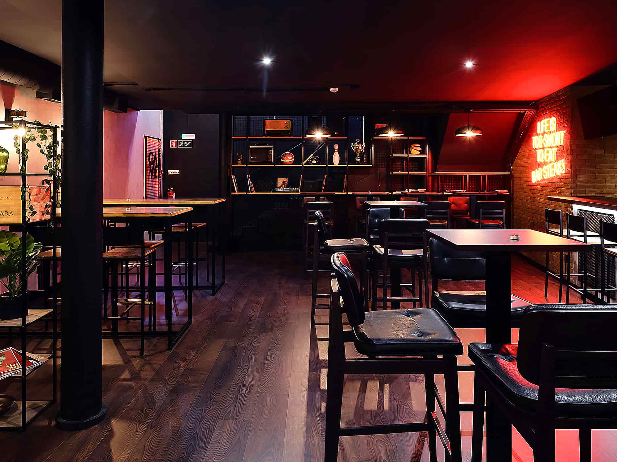 Ambiente CAVE 5- CORTE STEAKHOUSE